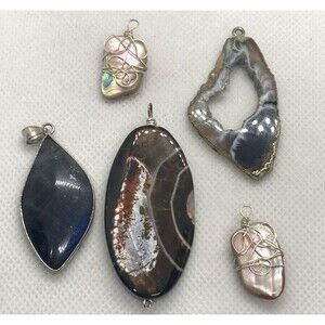 Stone Pendant Lot of (5) Geode Slice Mother of Pearl‎ Labradorite Agate Bohemian